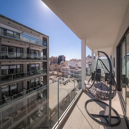 Apartament Skyline Luxury Studio, Ermou By Finikoudes